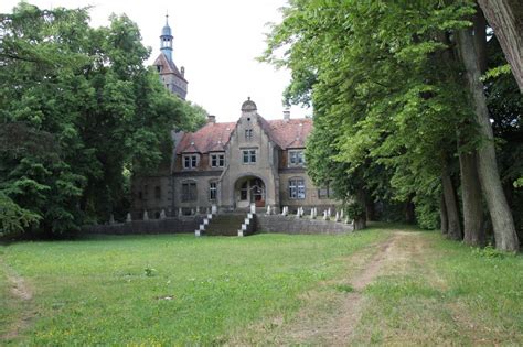 Pa Ac I Park Dworski W Sto Ecznej Pomorze Zachodnie