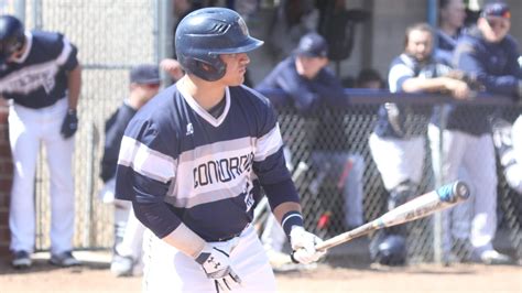 Meza spurs game one win at Doane :: Baseball :: Concordia University, Nebraska