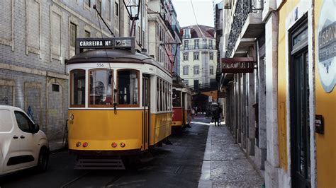 Lisbon Public Transportation Tickets & Fares — Tunnel Time