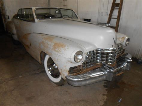 1942 Cadillac 62 Series Convertible barn find for sale