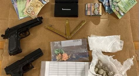 11k In Drugs Plus Cash Weapons Seized At Home Near The Junction Guelph Police Globalnewsca