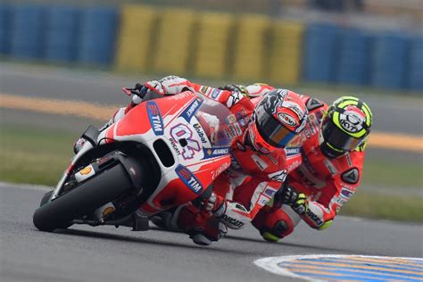 Motogp Ducati Dovizioso E Iannone In Prima E Seconda Fila A Le Mans