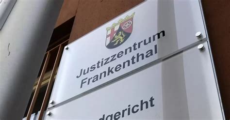 Prozess Duo Soll M Dchen Zur Prostitution Gezwungen Haben