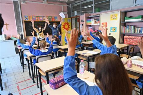 Scuola Nuove Norme Vecchi Guai Proteste Per La Diversit Fra