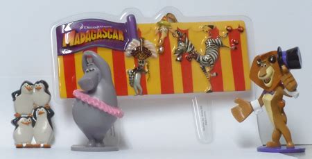 Madagascar 3 – Toy Designs – Cedric Hohnstadt Illustration