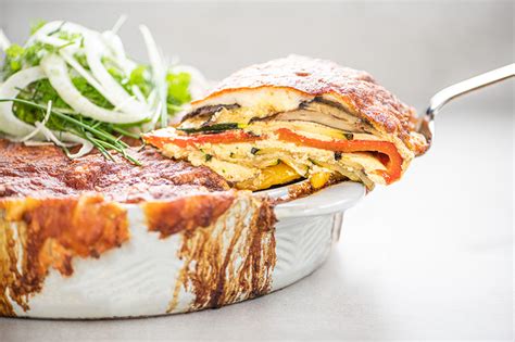 Vegetarische lasagne met Provençaalse groenten van de Big Green Egg