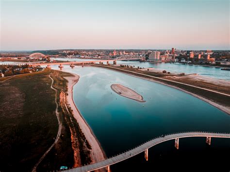 VNR Aquathermie Langs De Grote Rivieren Waterprof