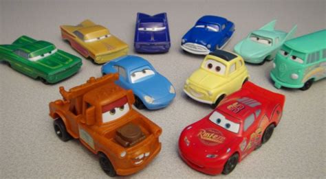 19 Mcdonalds Happy Meal Toys From The 00s Thatll Give You Nostalgia