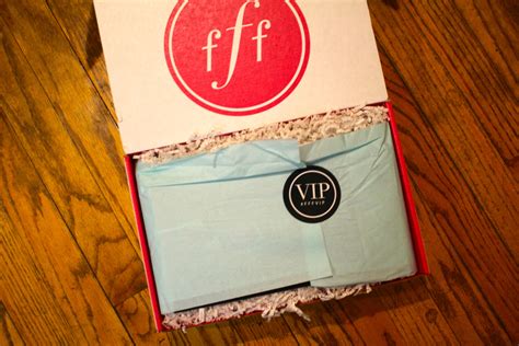 FabFitFun VIP Winter Box Review Hello Subscription Lifestyle