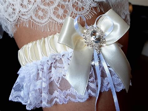 Ivory Wedding Garter Set Lace Bridal Garter Set Handmade Etsy Bridal Garters Set Wedding