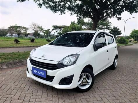 OLX AUTOS Daihatsu Ayla 1 0 D Bensin Manual 2022 Mobil Bekas