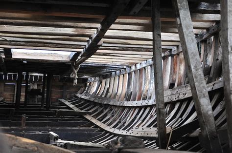 Premium Photo | Boat building