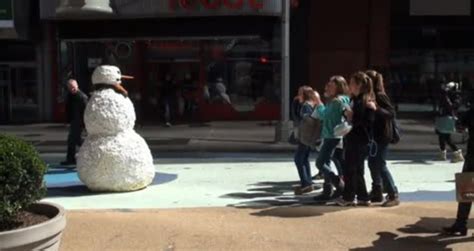 Snowman Funny Prank XII - Videos - Metatube