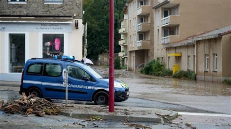 Crues voici les 15 départements placés en vigilance jaune ce mercredi