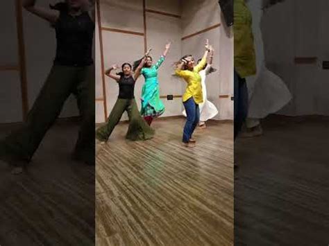 Tere Hawale Kar Diya Group Dance Urvi Choreography Youtube