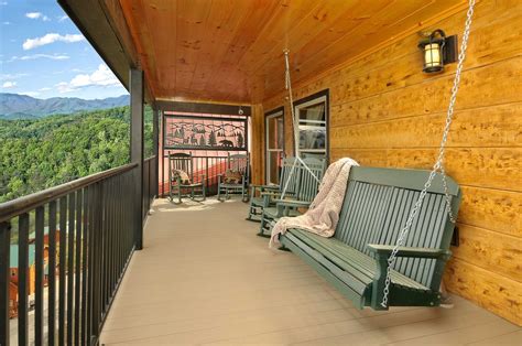 Skyview Mansion | Mansion Cabin In Pigeon Forge | Skyview Rentals ...