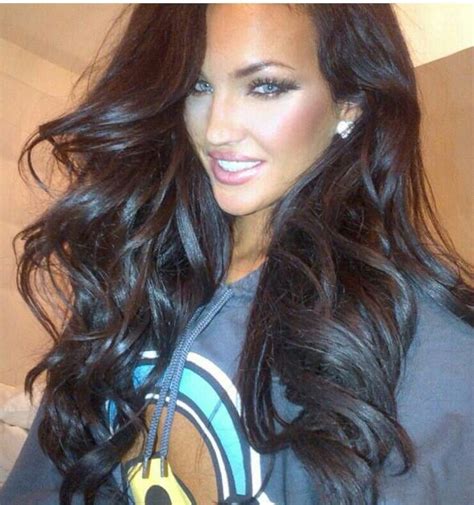 The 25 Best Dark Brunette Hair Ideas On Pinterest Dark Hair Style Dark Hair Colours And Dark
