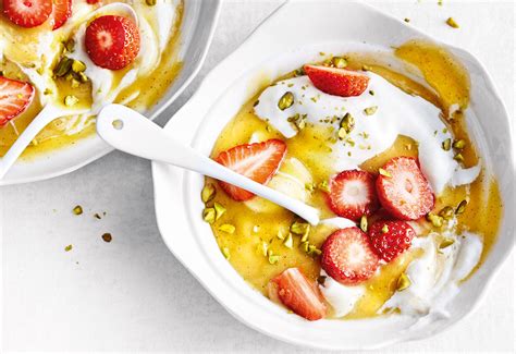 Orangen Vanille Pudding Mit Erdbeeren Frisch Gekocht