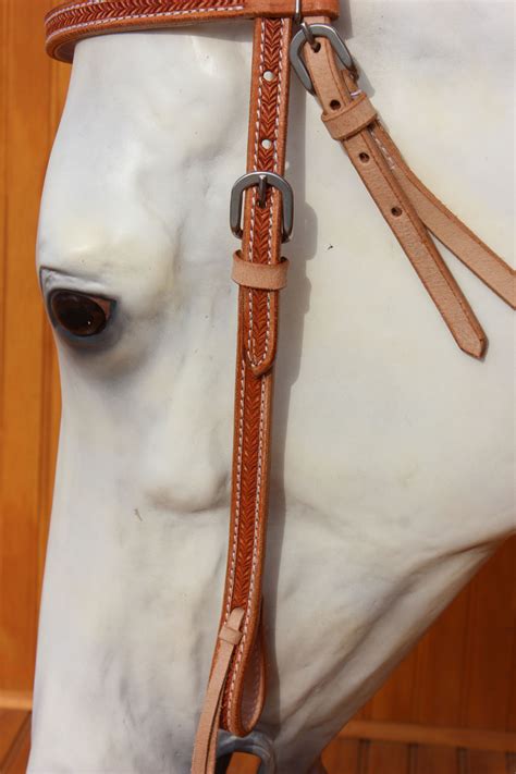 Simple Tooled Browband Headstall Half Circle Ranch