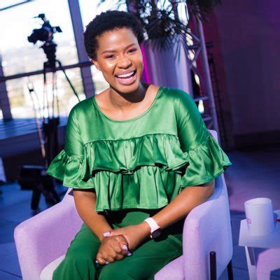 Zenande Mfenyana on Twitter: "#NewProfilePic"