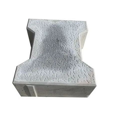 Grey I Shape Concrete Paver Block Thickness 80mm Dimensions 200 X