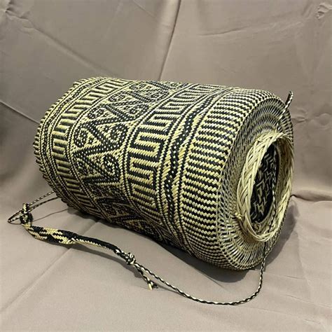 Jual Tas Etnik Kalimantan Bahan Rotan Asli Motif Khas Suku Dayak