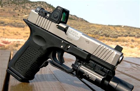 Best Pistol Reflex Sight: Buying Guide and Top Products Picks