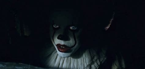 It Opening Scene Watch The Creepy Introduction Of Pennywise The