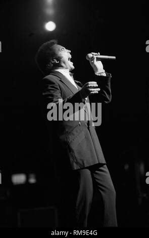 Tom Jones Welsh Pop Singer About Stock Photo Alamy