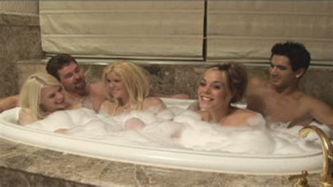 Hot Tub For Blowjobs For Everyone Beauties Cuties Naughty Hotties