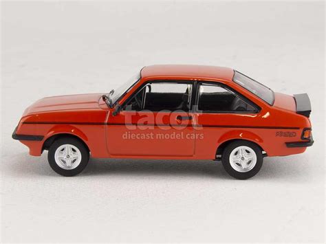 Ford Escort MKII RS 2000 1975 Maxichamps 1 43 Autos Miniatures