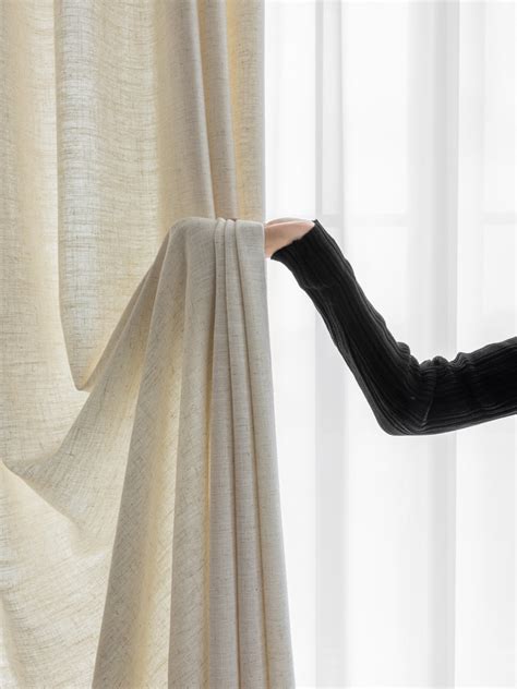 EaseEase | High-End Custom Curtains & Shades for Every Room