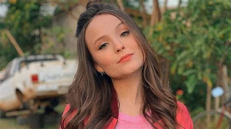 Larissa Manoela De Carrossel No SBT A Protagonista Na Globo Aqui