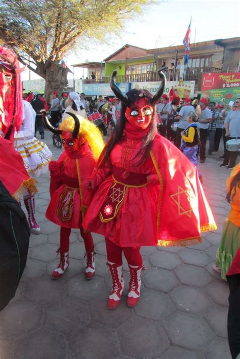 La Tirana Festival in the northern zone. Photograph: Rocio Pinto. | Download Scientific Diagram