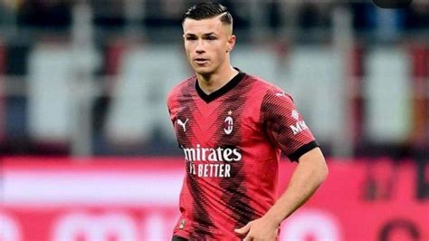 Tampil Apik AC Milan Berniat Mengikat Bintang Muda Jan Carlo Simic