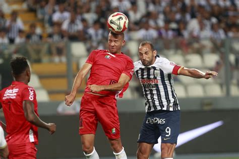 Noche Blanquiazul Alianza Lima VS Once Caldas Galería Fotográfica