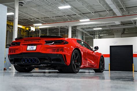 Lingenfelter Builds World S First Supercharged C8 Corvette E Ray