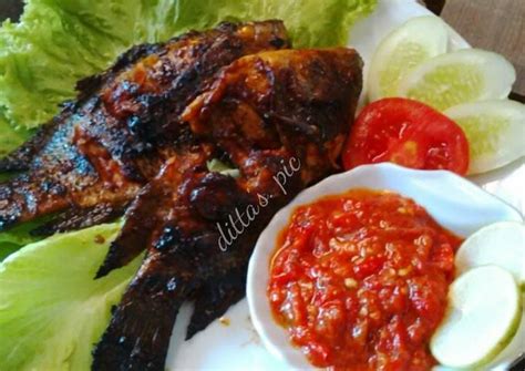 Resep Ikan Bakar Madu oleh Ditta Widya Utami - Cookpad