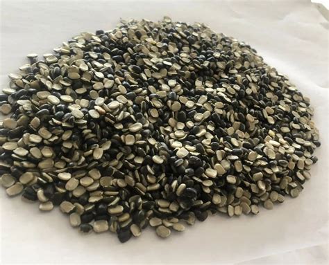 Black Split Urad Dal C R Global Packaging Type Loose At Rs Kg In