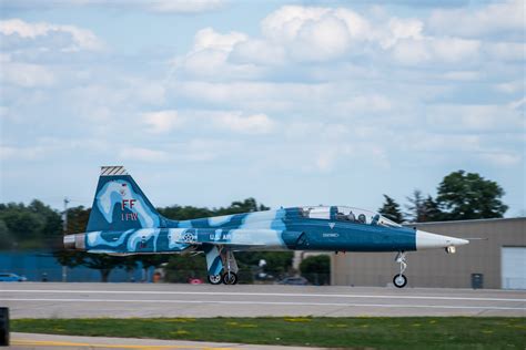 Airshow Photo By Sam Sasin Eaa Airventure Oshkosh Flickr