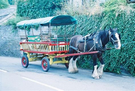 Polperro The Horse Bus © Chris Downer Cc By Sa20 Geograph Britain