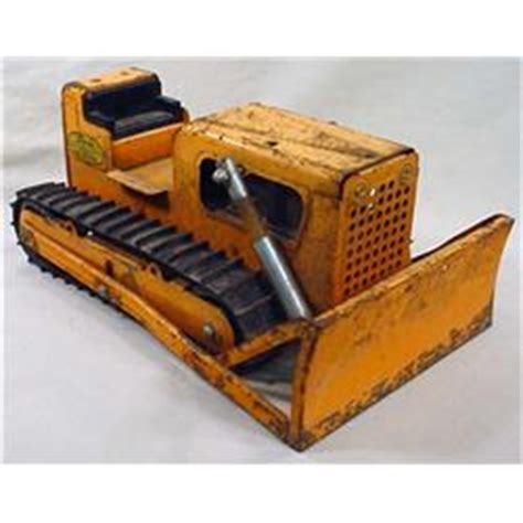 VINTAGE TONKA TOYS GIANT BULLDOZER