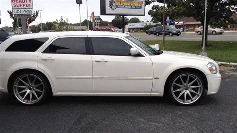 2005 Dodge Magnum Sitting 22 Rhohana Rc10 Wrapped 25530 22 Lexani