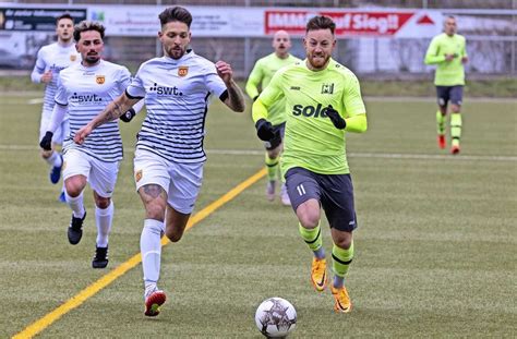 Fu Ball Landesliga Staffel Iii Tabellenf Hrer Gsv Maichingen Zeigt