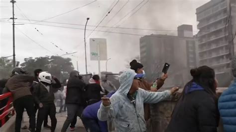 Fotos Y Videos De Los Graves Incidentes En Jujuy Autos Incendiados