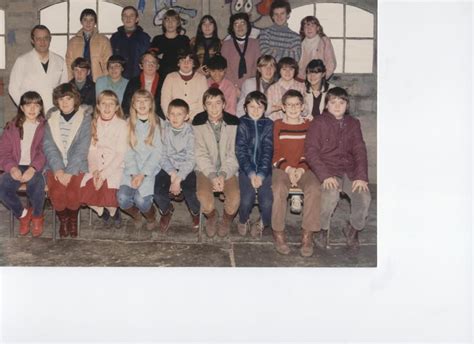 Photo de classe 3emeB de 1983 Collège Marcel Ganichon Copains d avant