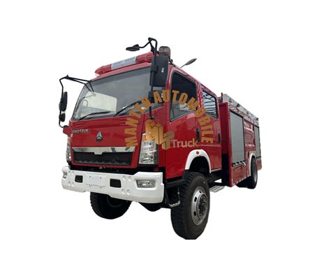 Exported Rhd HOWO 4X4 8ton Water Tank Rescue Fire Fighting Truck