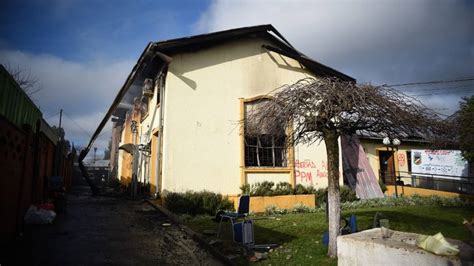 Carabineros Desaloja Municipalidad De Ercilla Tras Toma De Comuneros