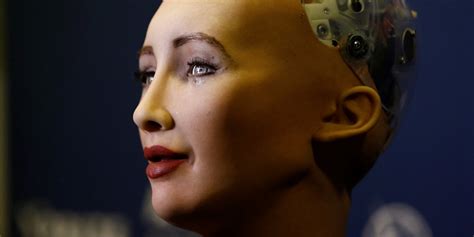 Meet Sophia, the first robot-citizen of Saudi Arabia - Techetron