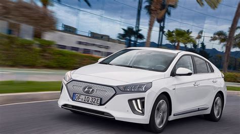 2020 Hyundai Ioniq Electric Gets More Range And Power Faster Charging